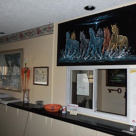 Glenview Motel Dubuque Ngoại thất bức ảnh
