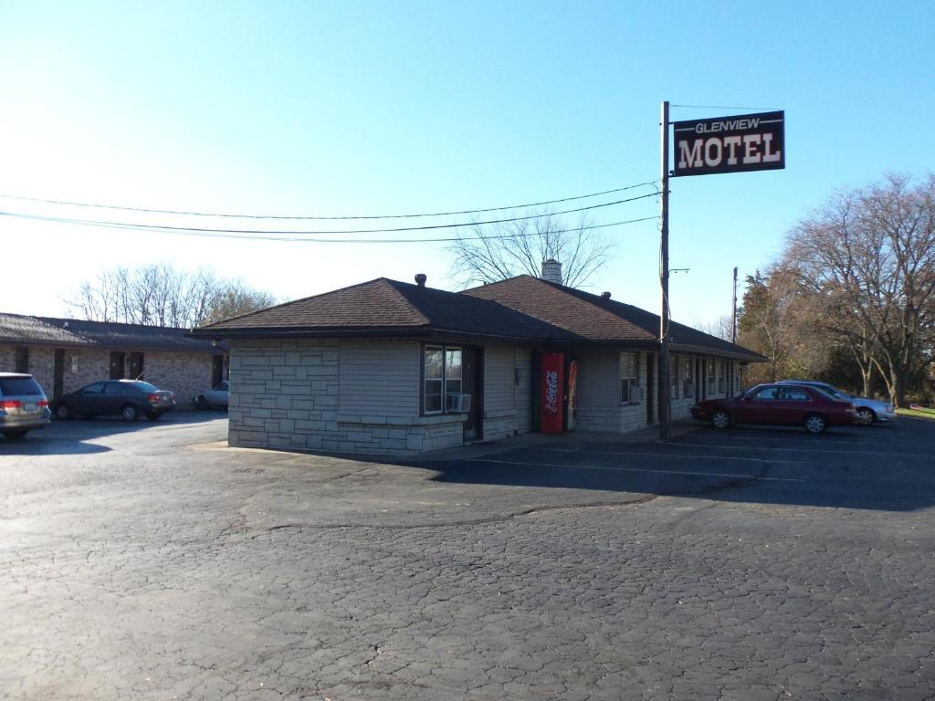 Glenview Motel Dubuque Ngoại thất bức ảnh