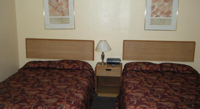 Glenview Motel Dubuque Phòng bức ảnh