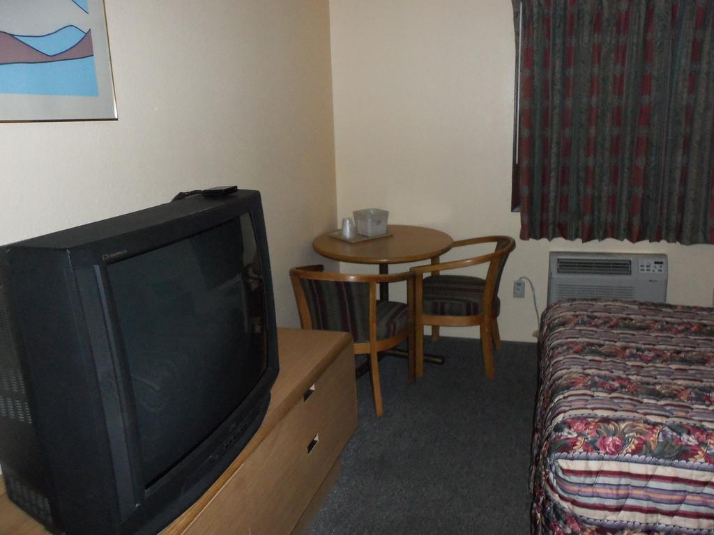 Glenview Motel Dubuque Ngoại thất bức ảnh